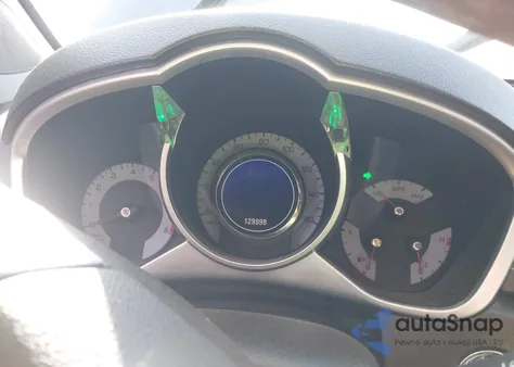 2011 Cadillac Srx Luxury Collection z USA, uszkodzony, nr VIN 3GYFNAEY9BS660365